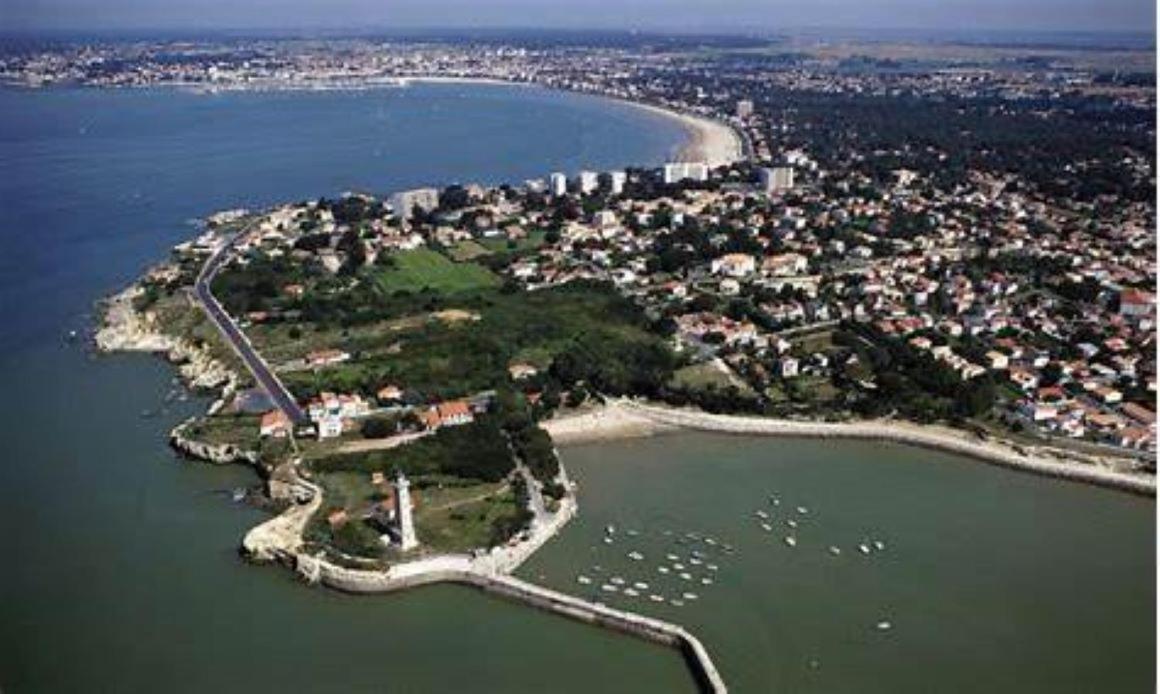 A 2 Pas De La Plage De La Vallieres Saint-Georges-de-Didonne Kültér fotó